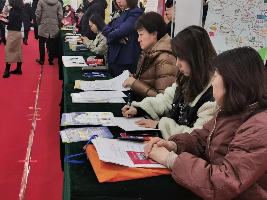 7c899e6458d843f78b43c6fb7860327a.jpg 7c899e6458d843f78b43c6fb7860327a.jpg