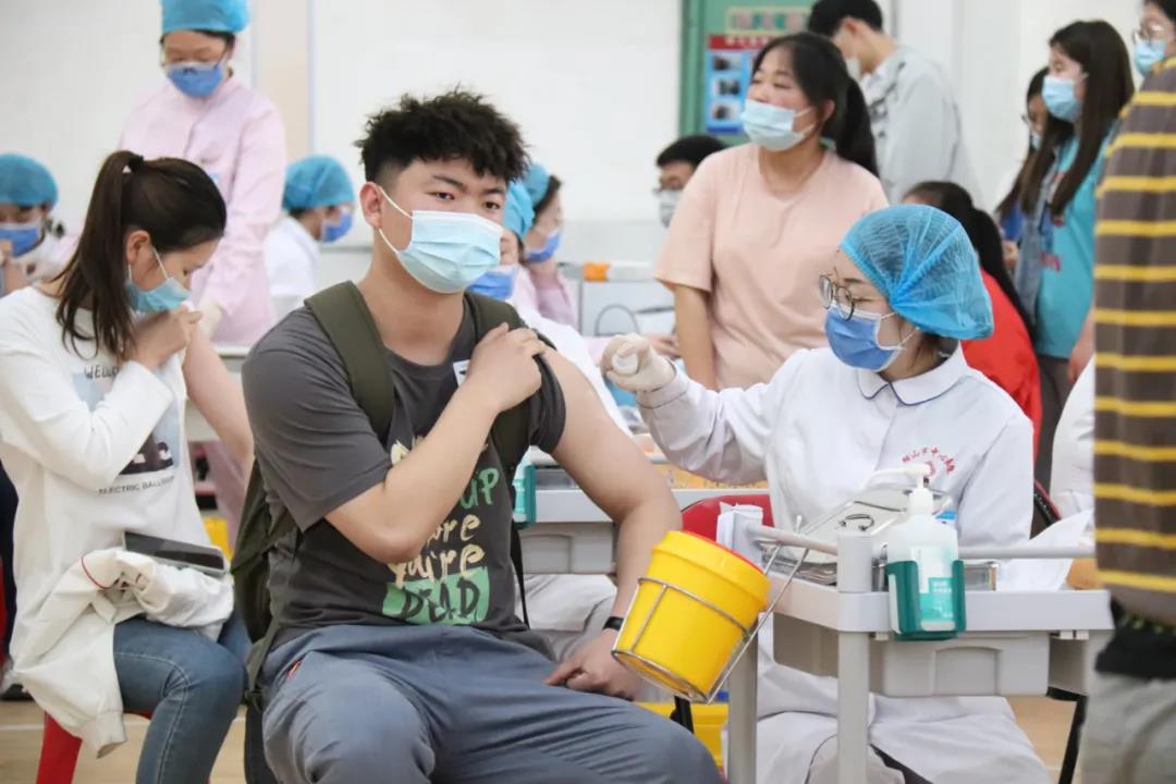 1dad47a5d14c4f638520ec53b5ec3dd2.jpg 1dad47a5d14c4f638520ec53b5ec3dd2.jpg