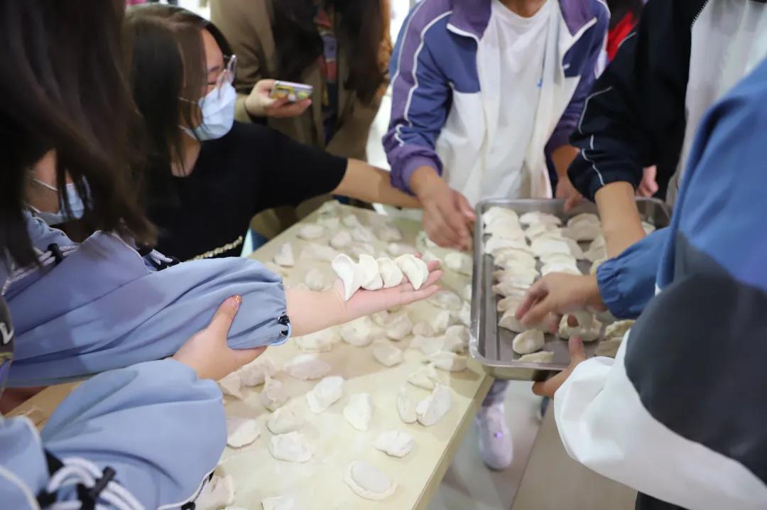 b575fc68a5fb4415bfc0bb97ac579a0a.jpg b575fc68a5fb4415bfc0bb97ac579a0a.jpg