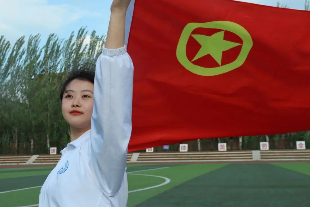 3eb86a3911d541bf9c3f2cd98c653fe3.jpg 3eb86a3911d541bf9c3f2cd98c653fe3.jpg