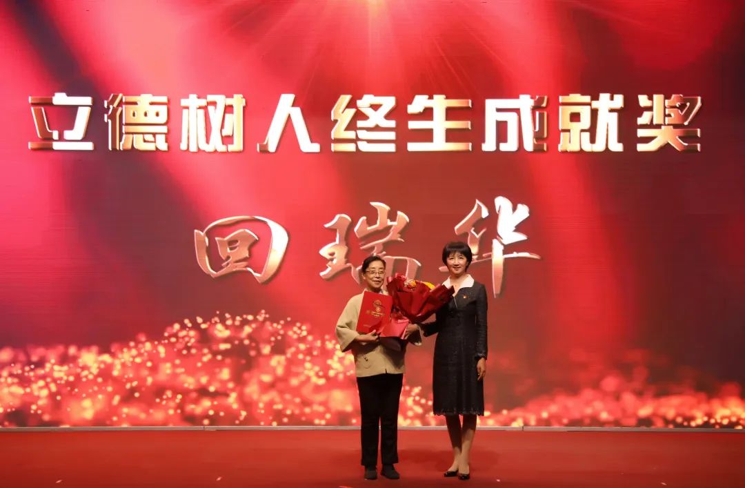 043b12bdb5d14b29a6f975189f09d614.jpg 043b12bdb5d14b29a6f975189f09d614.jpg