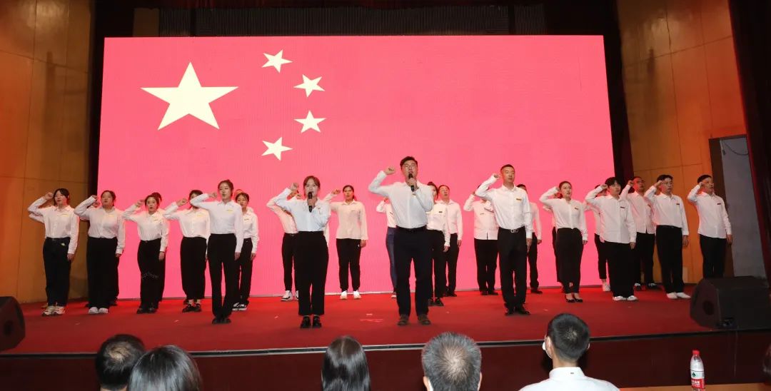 c8ebbd32cbd14d1495616978cc83e621.jpg c8ebbd32cbd14d1495616978cc83e621.jpg