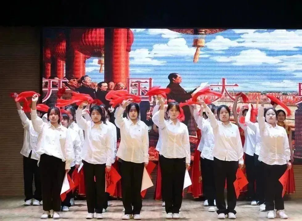 6c6455f2471d47f2bf50a81b5d767c08.jpg 6c6455f2471d47f2bf50a81b5d767c08.jpg