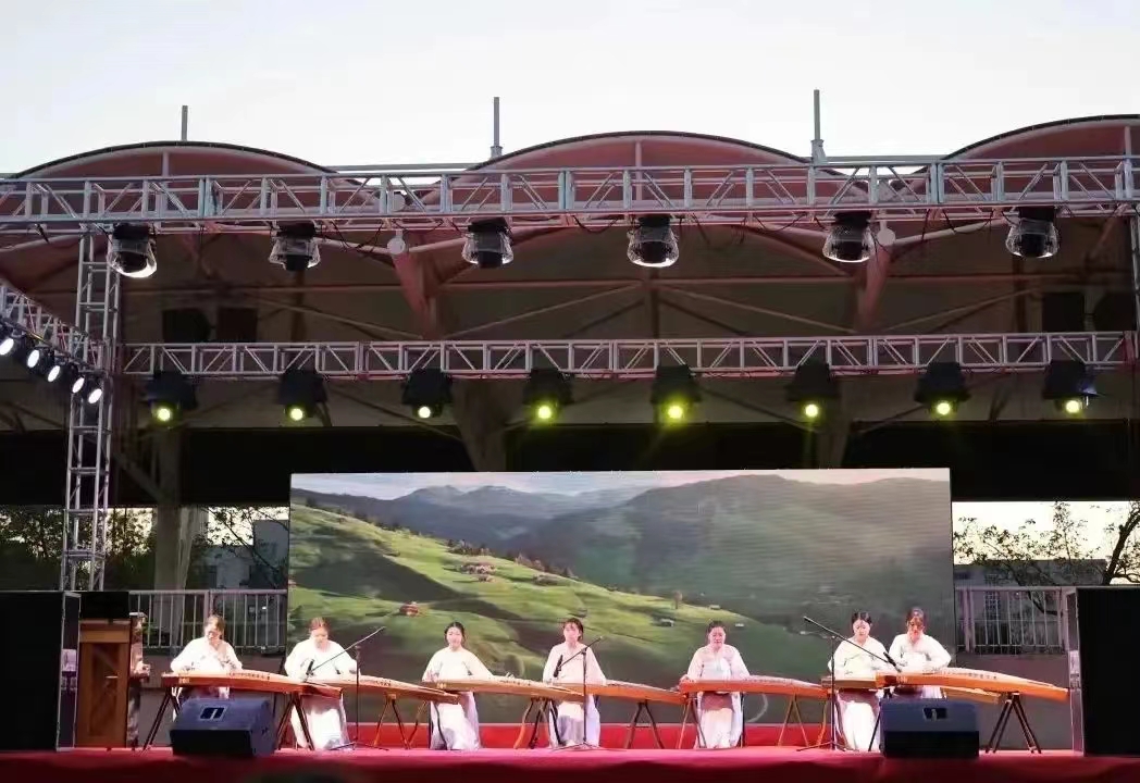 86bd177f4250488180dbc291ff7ae469.jpg 86bd177f4250488180dbc291ff7ae469.jpg