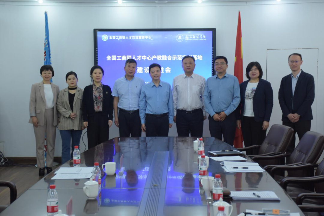 db9a1367dc394f64bb40d1aa33a3d14c.png db9a1367dc394f64bb40d1aa33a3d14c.png