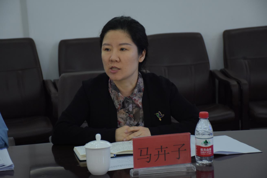 dfe3139ec1f749479533177f875972dc.png dfe3139ec1f749479533177f875972dc.png