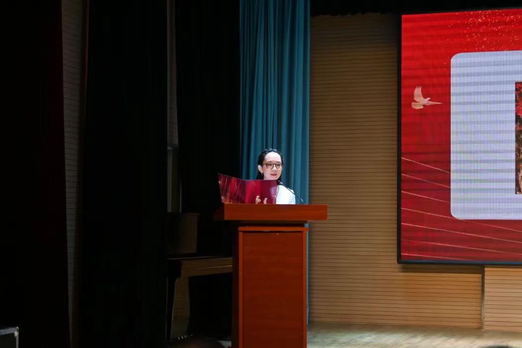 a4edae4e52b44f7a9b00184b0fabffd1.jpg a4edae4e52b44f7a9b00184b0fabffd1.jpg