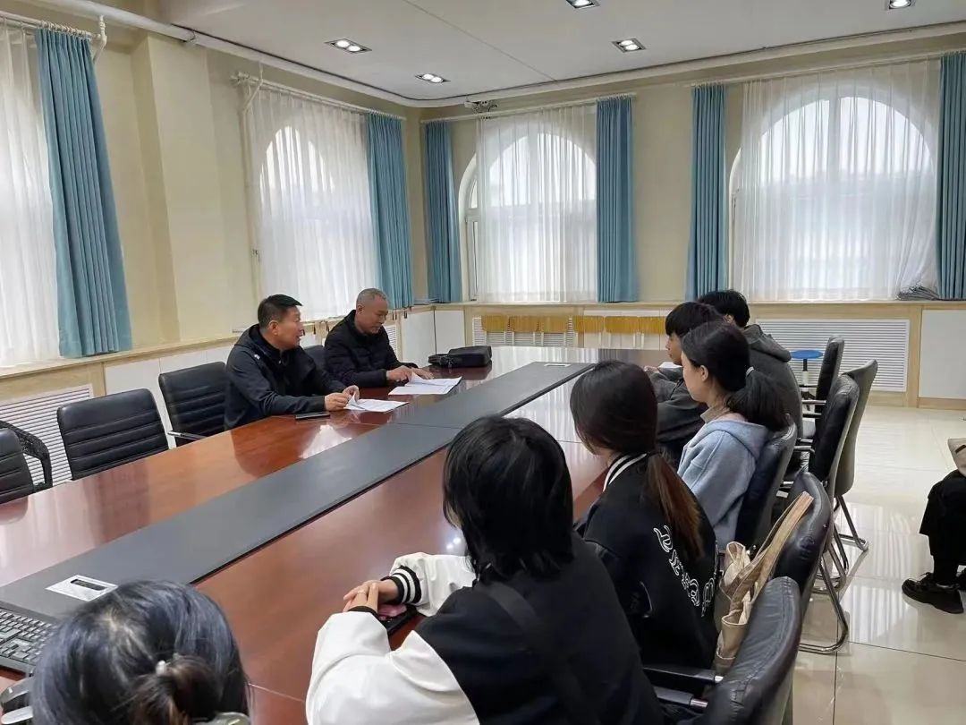 e5c18048e7de498aa7329373b3ac1c0d.jpg e5c18048e7de498aa7329373b3ac1c0d.jpg