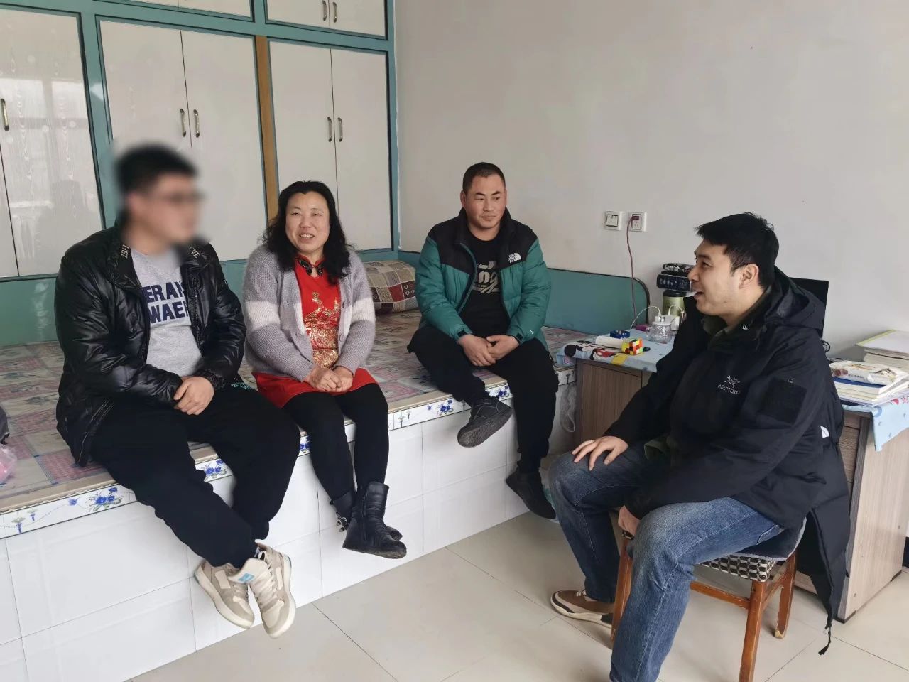 b882aec040e6461f8a34c3a3543fc72a.jpg b882aec040e6461f8a34c3a3543fc72a.jpg