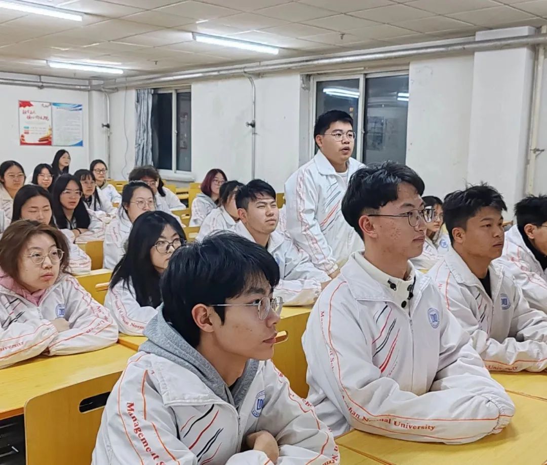 c997d09e105948f8996fe67dd9f55d0c.jpg c997d09e105948f8996fe67dd9f55d0c.jpg