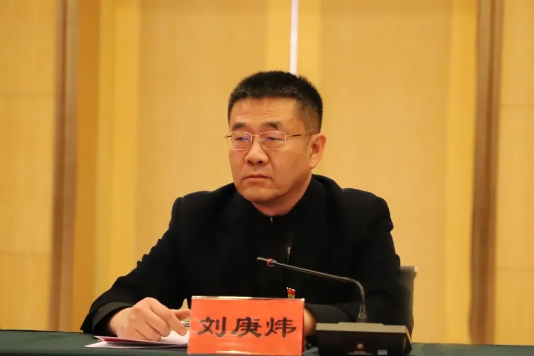 cf112c0369244da187d86436e48f991e.jpg cf112c0369244da187d86436e48f991e.jpg