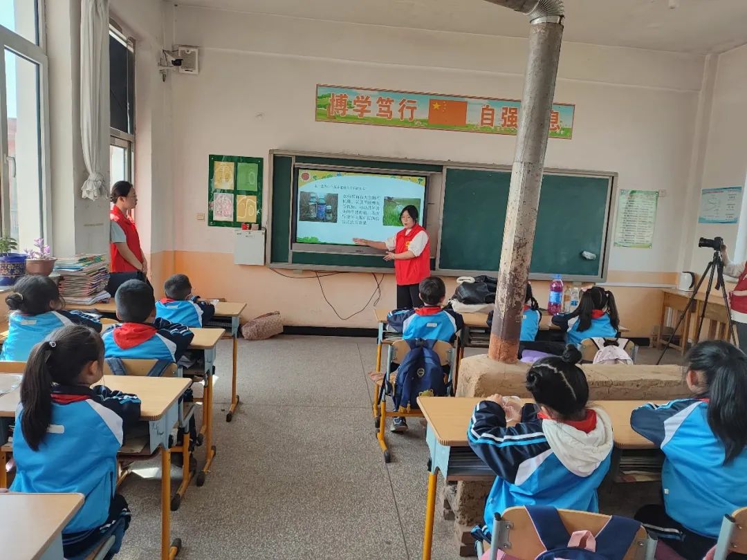 c24defdd1d3e46c388933ceaf9375bb6.jpg c24defdd1d3e46c388933ceaf9375bb6.jpg