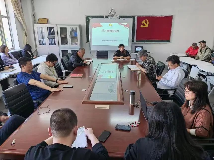 00d9883a509b4c5190bc72756138a798.jpg 00d9883a509b4c5190bc72756138a798.jpg