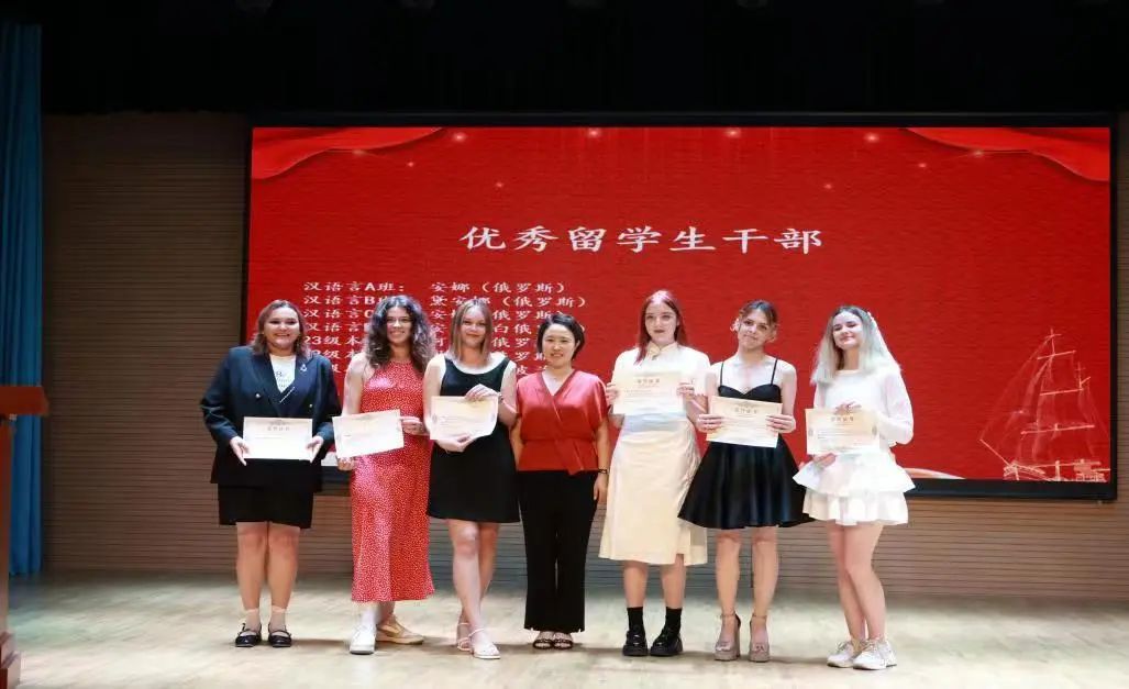 6196bafa762444ea8c6800cc52a7be73.jpg 6196bafa762444ea8c6800cc52a7be73.jpg