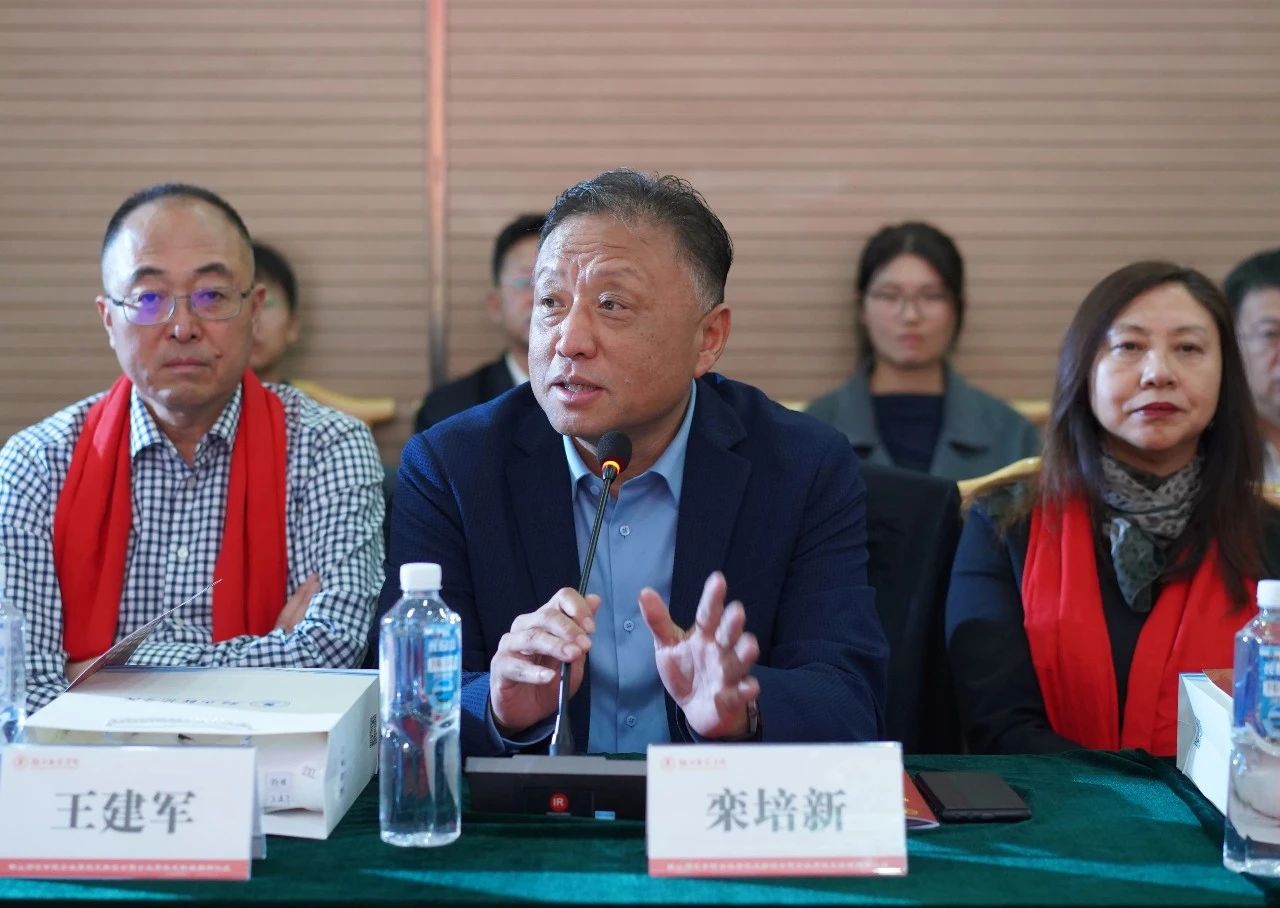 8ae2f0e35b8846e2badef7f836c652ad.jpg 8ae2f0e35b8846e2badef7f836c652ad.jpg