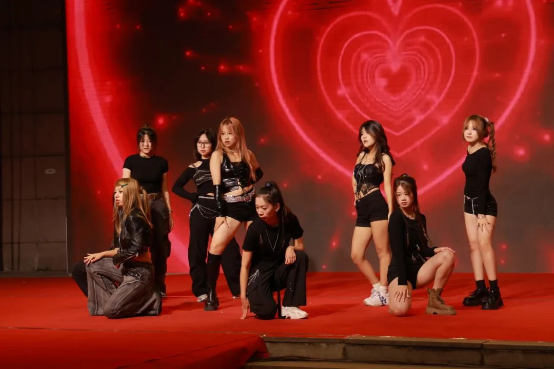 b69094d1a209434aa7f029f04fae58bb.jpg b69094d1a209434aa7f029f04fae58bb.jpg