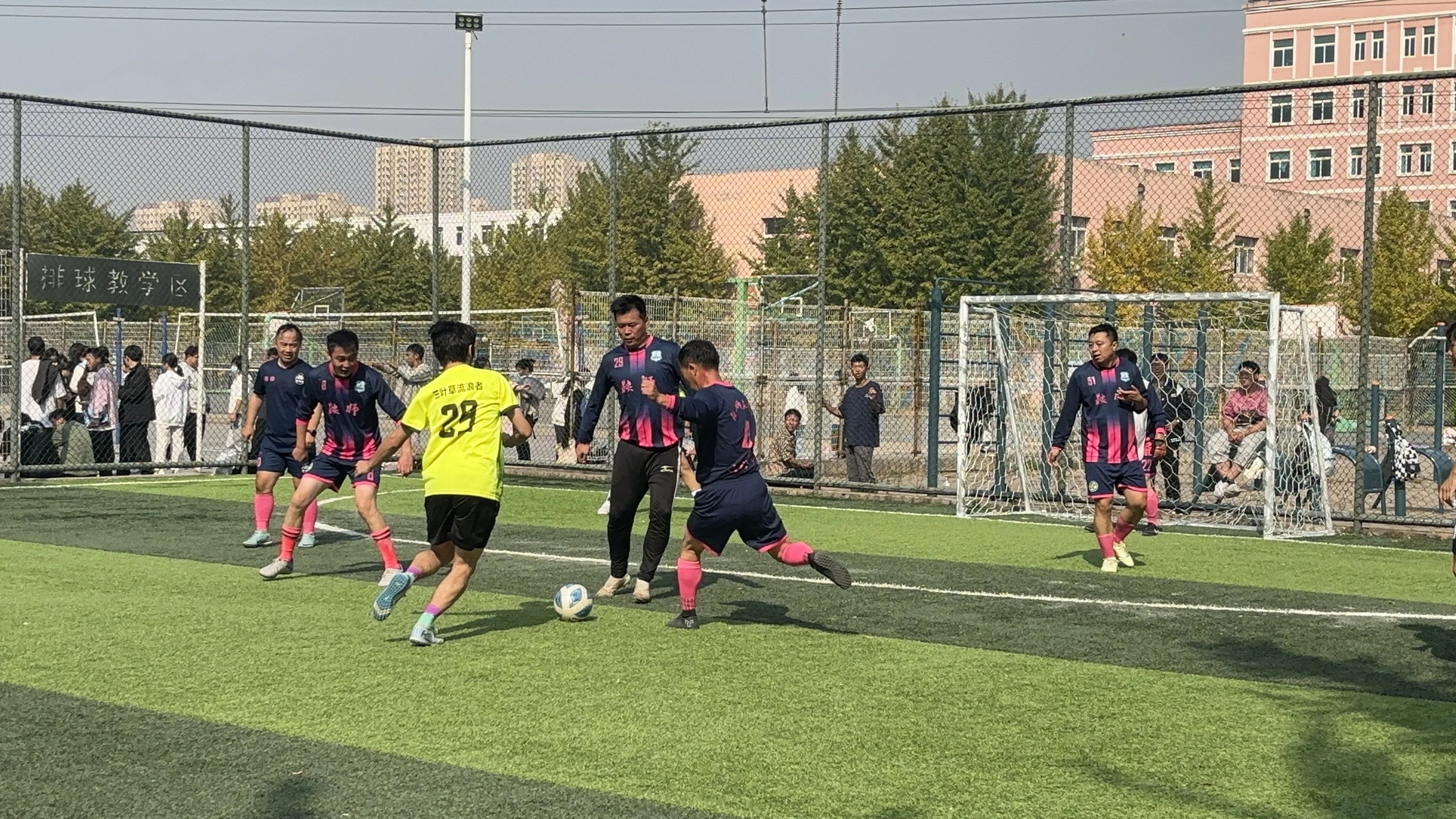 f3bc3618c47c41eaad833f5f5896b64d.jpg f3bc3618c47c41eaad833f5f5896b64d.jpg