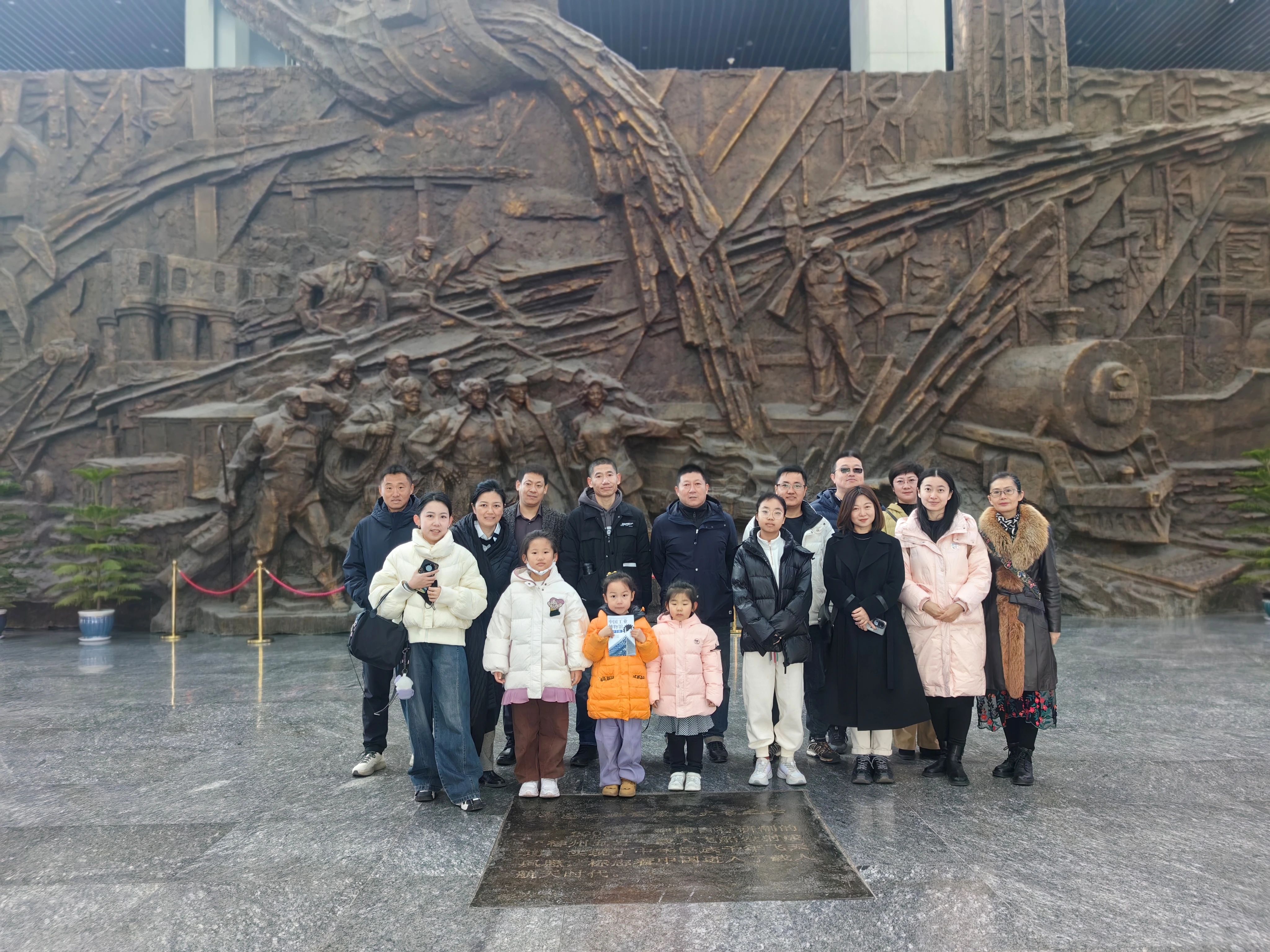 c2510b77e08e4c83a9d795b025c3c289.jpg c2510b77e08e4c83a9d795b025c3c289.jpg