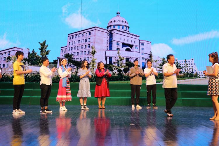 49cc2eb631d54b67a4f0af32ec1cbbc1.jpg 49cc2eb631d54b67a4f0af32ec1cbbc1.jpg