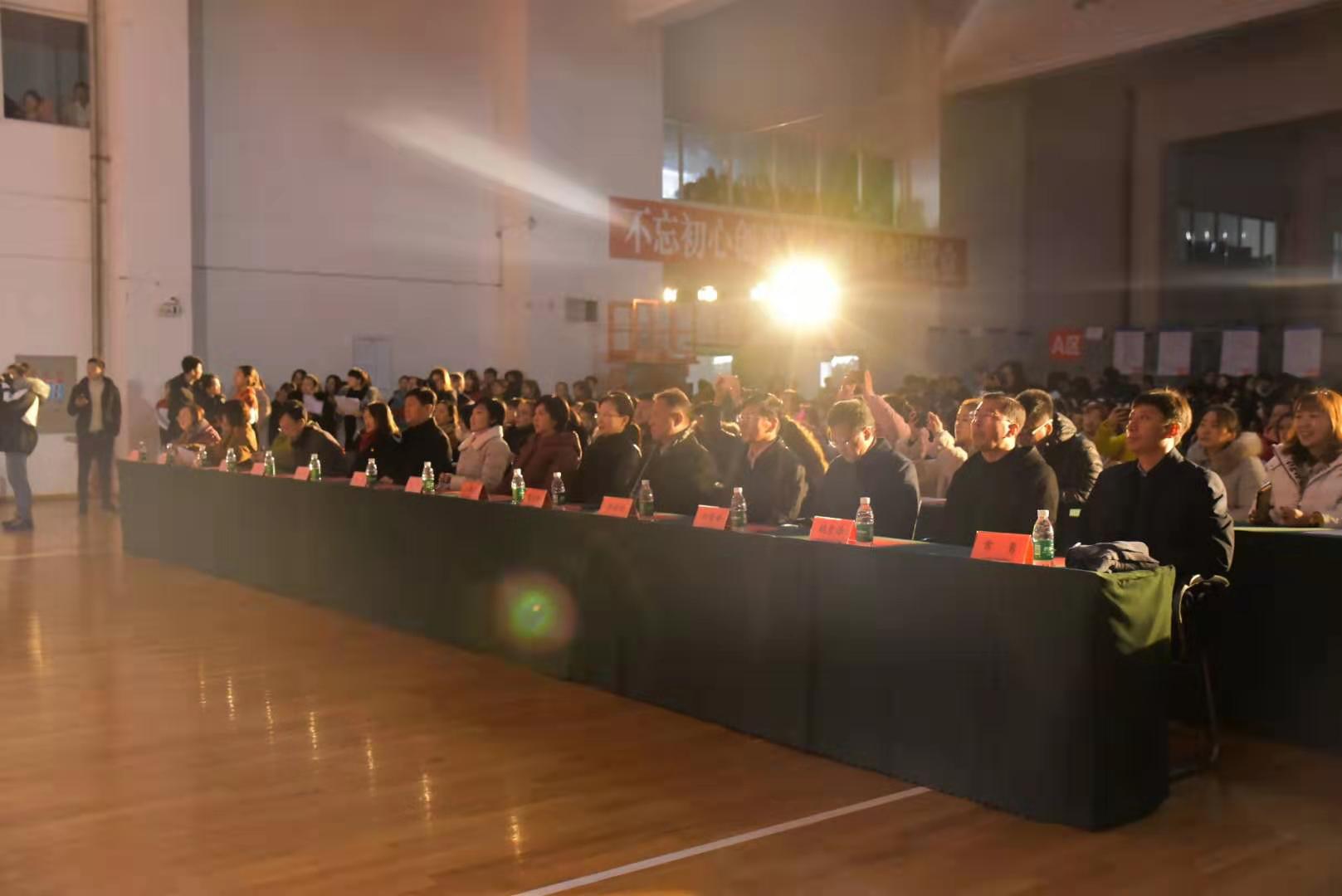 8b34d781a5c647988e6ee3948f0e03c0.jpg 8b34d781a5c647988e6ee3948f0e03c0.jpg