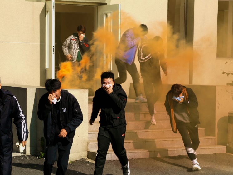 901479588d2d4f99a83d21fff13849c3.jpg 901479588d2d4f99a83d21fff13849c3.jpg