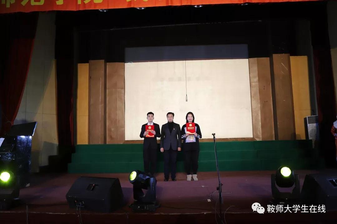 043d668d7490436abda1804a910794a5.jpg 043d668d7490436abda1804a910794a5.jpg