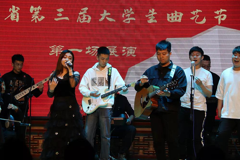 20b5bee17d0c440eab2acc3c2441ff31.jpg 20b5bee17d0c440eab2acc3c2441ff31.jpg