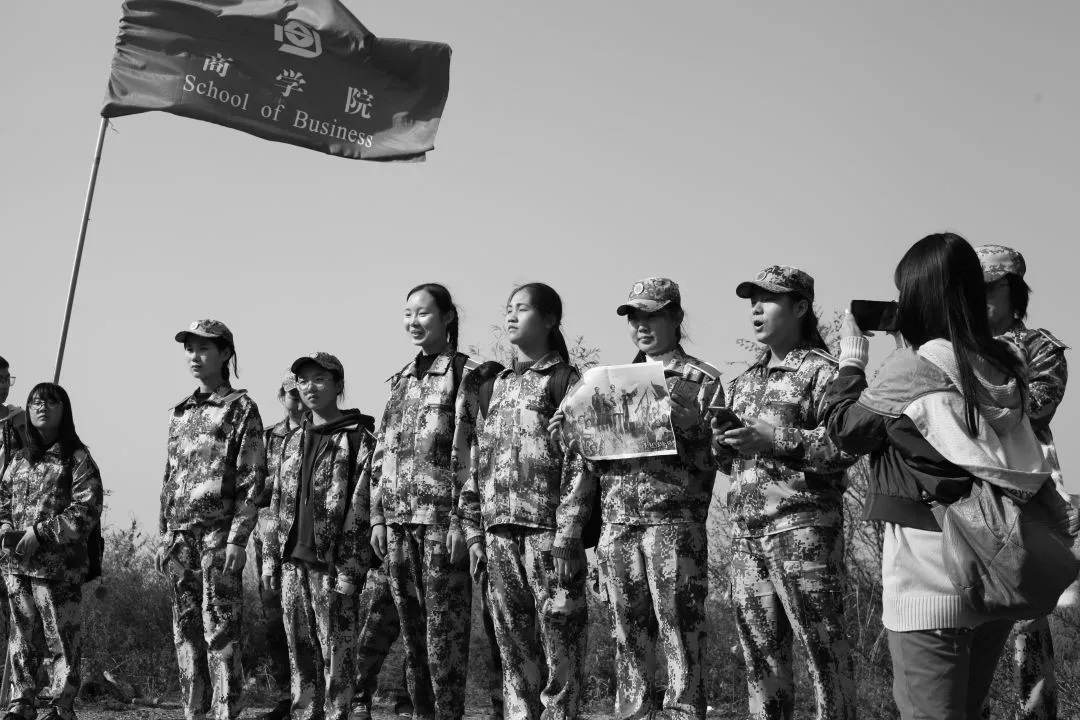 bea403186d754e9f8a9f4801026c8e7a.jpg bea403186d754e9f8a9f4801026c8e7a.jpg