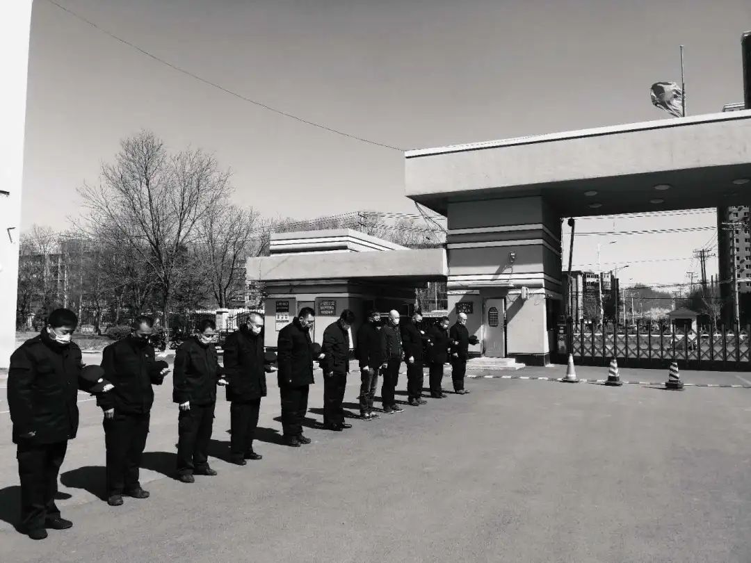 93134550acec4dca86115810631de3dc.jpg 93134550acec4dca86115810631de3dc.jpg