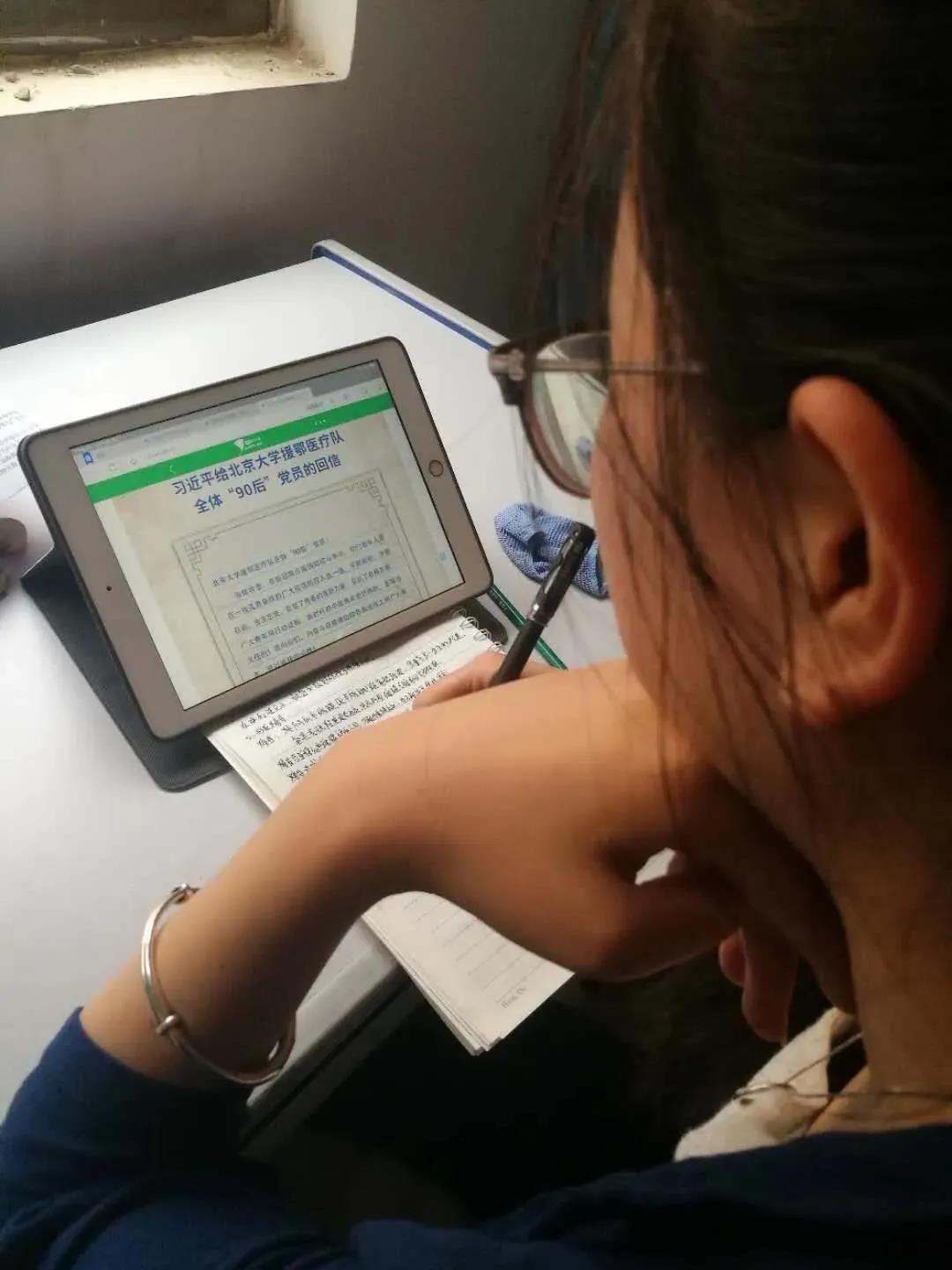 176054f4f8fb4c9ab26b1b1132daa220.jpg 176054f4f8fb4c9ab26b1b1132daa220.jpg