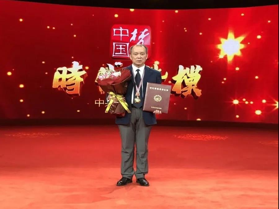 aebb6c2bdb76438f9d9baf8d0ff09a28.jpg aebb6c2bdb76438f9d9baf8d0ff09a28.jpg