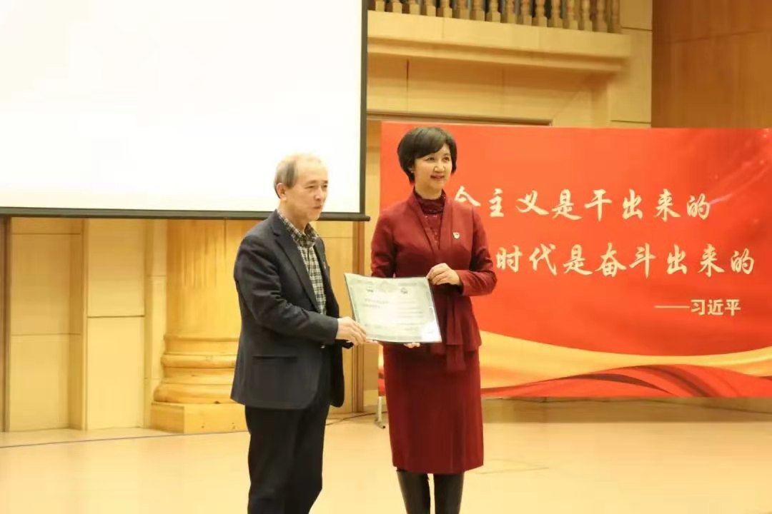 b7ce9606f25946e39e8e04e2e99725b4.jpg b7ce9606f25946e39e8e04e2e99725b4.jpg