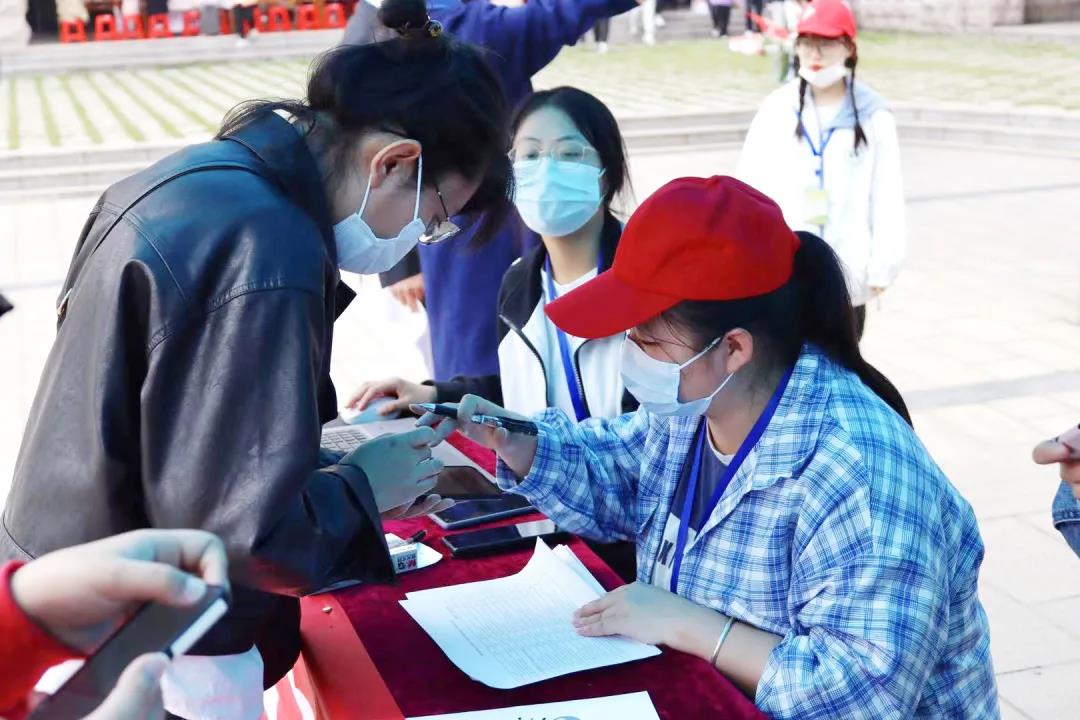 e246f39fbab24d8d9f1cf393a068af4a.jpg e246f39fbab24d8d9f1cf393a068af4a.jpg