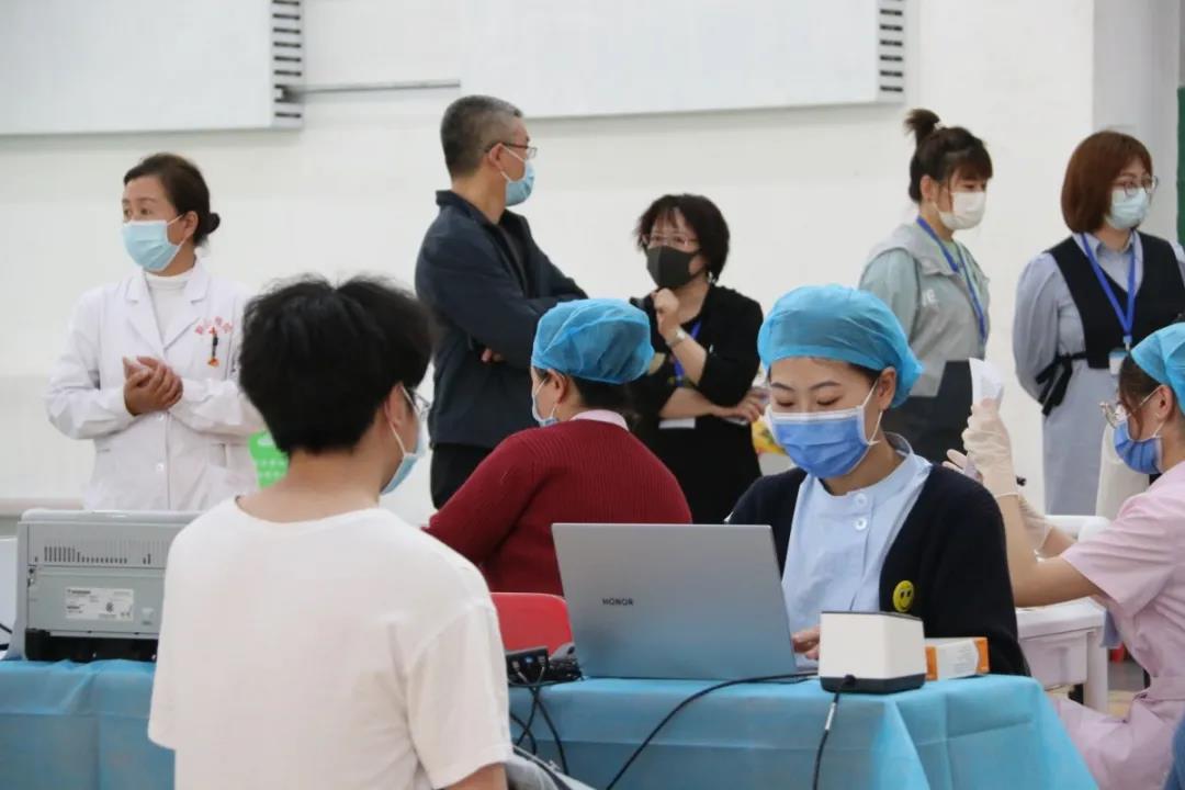 e9a900380d9349c592a342fd2434c716.jpg e9a900380d9349c592a342fd2434c716.jpg