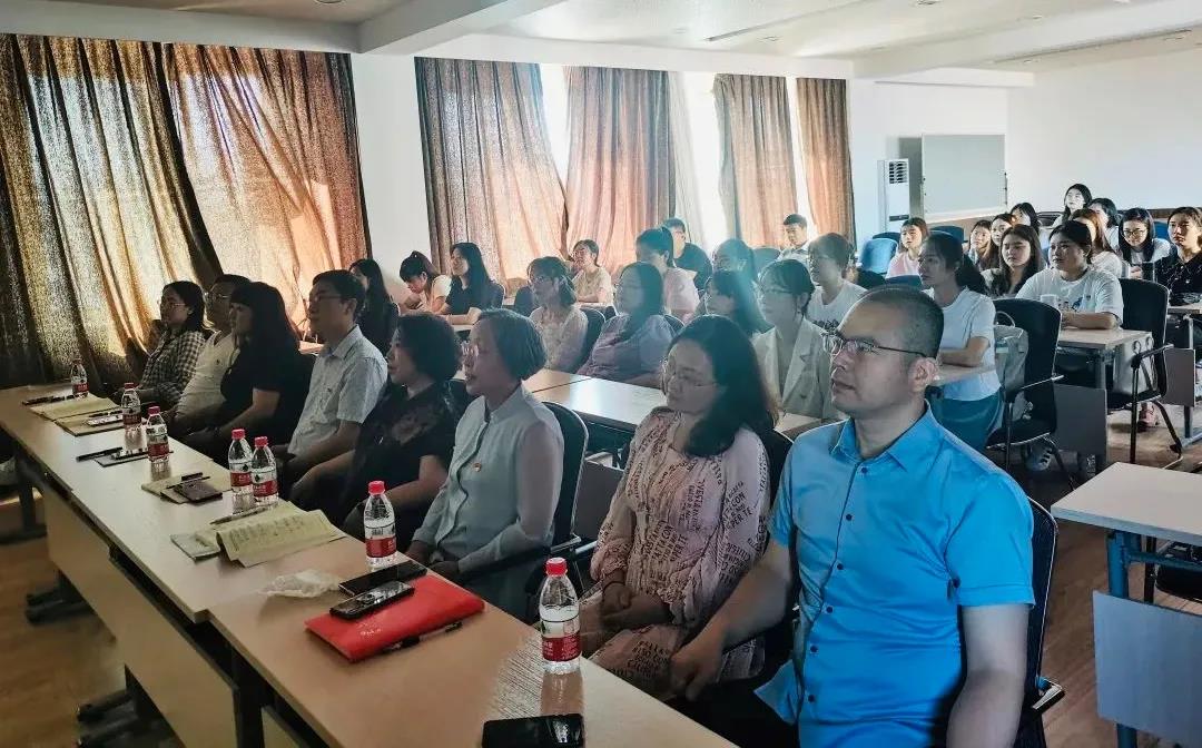 4972de3cc018412ea89290681ac84932.jpg 4972de3cc018412ea89290681ac84932.jpg