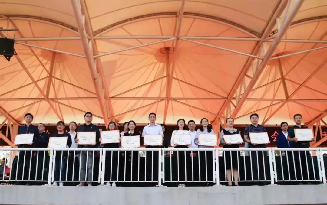 0b8761a680af4053970a6196b3e5ee74.jpg 0b8761a680af4053970a6196b3e5ee74.jpg