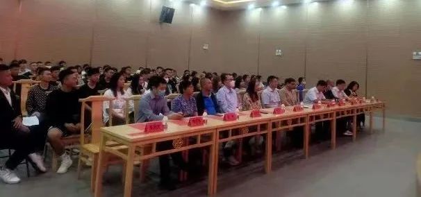 84e4e542bc3c4e7aa0ac340447f78bf3.jpg 84e4e542bc3c4e7aa0ac340447f78bf3.jpg