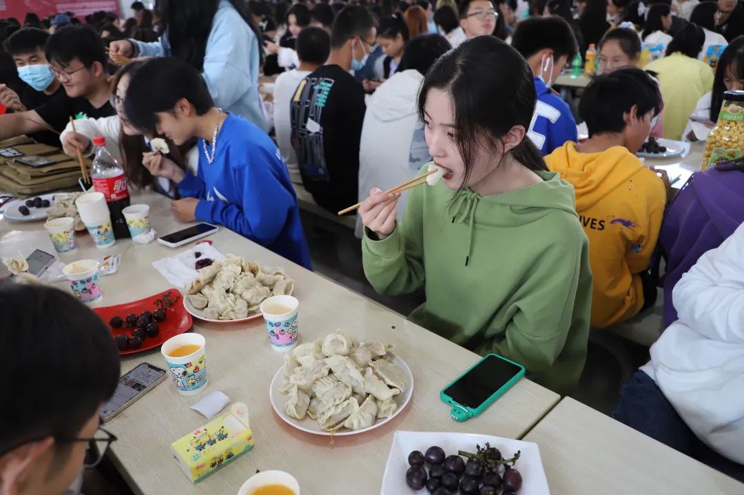 0b3430671e7249c5b9fa4834e65a595a.jpg 0b3430671e7249c5b9fa4834e65a595a.jpg