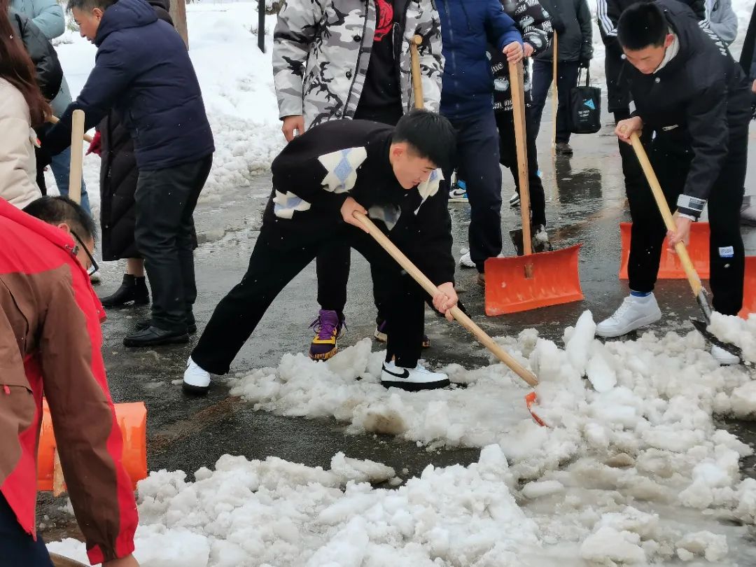 4e5aba1618584788b7f32b9c38d5671c.jpg 4e5aba1618584788b7f32b9c38d5671c.jpg