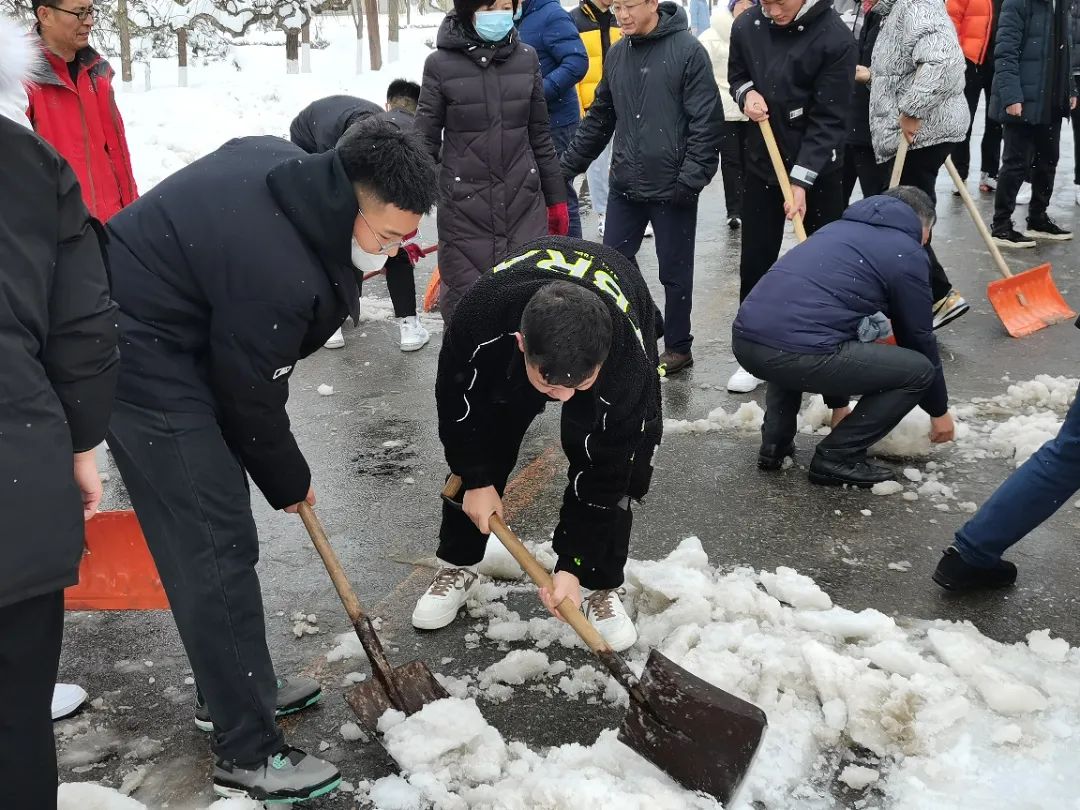 c85607dabd394706b90264c1c6cfa354.jpg c85607dabd394706b90264c1c6cfa354.jpg