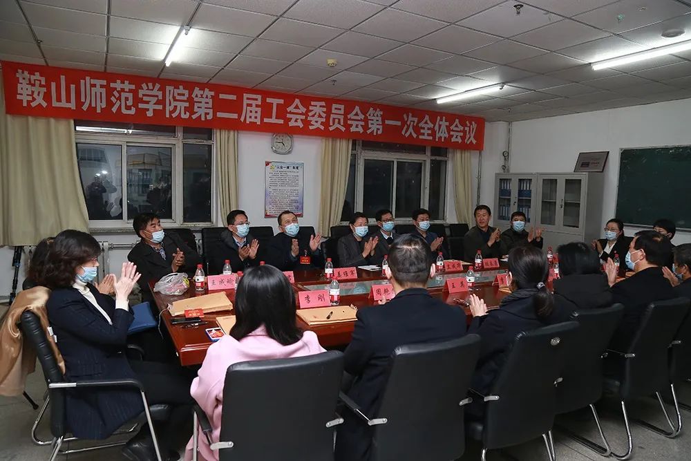 974fb23a608c47c3b47629c3ba277e3e.jpg 974fb23a608c47c3b47629c3ba277e3e.jpg