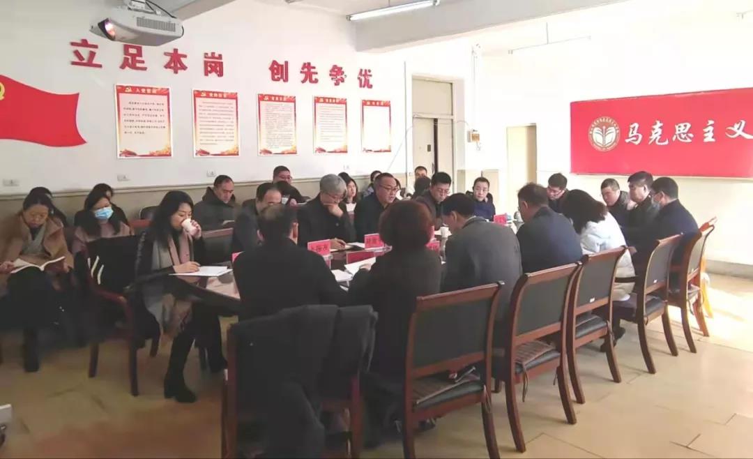 aae2222fb5a94c3bafde9a681f2e8617.jpg aae2222fb5a94c3bafde9a681f2e8617.jpg