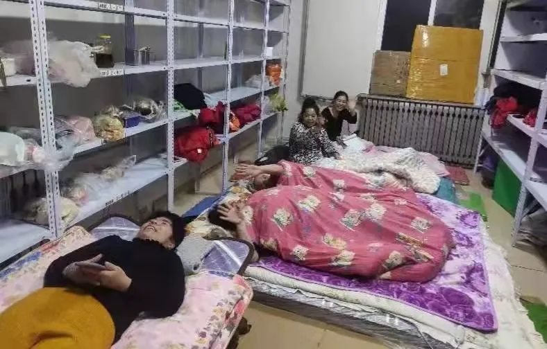 7a59b9216e8a4a5880754f950d7dd38a.jpg 7a59b9216e8a4a5880754f950d7dd38a.jpg