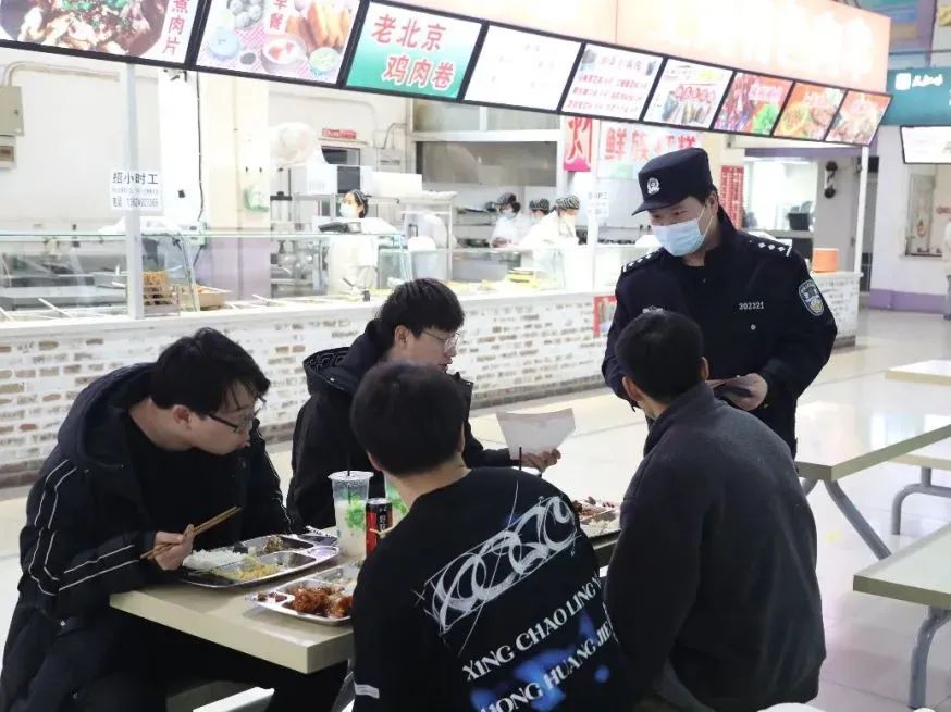 e50ed5b5cf884ae5b18f51fafd29fcb8.jpg e50ed5b5cf884ae5b18f51fafd29fcb8.jpg