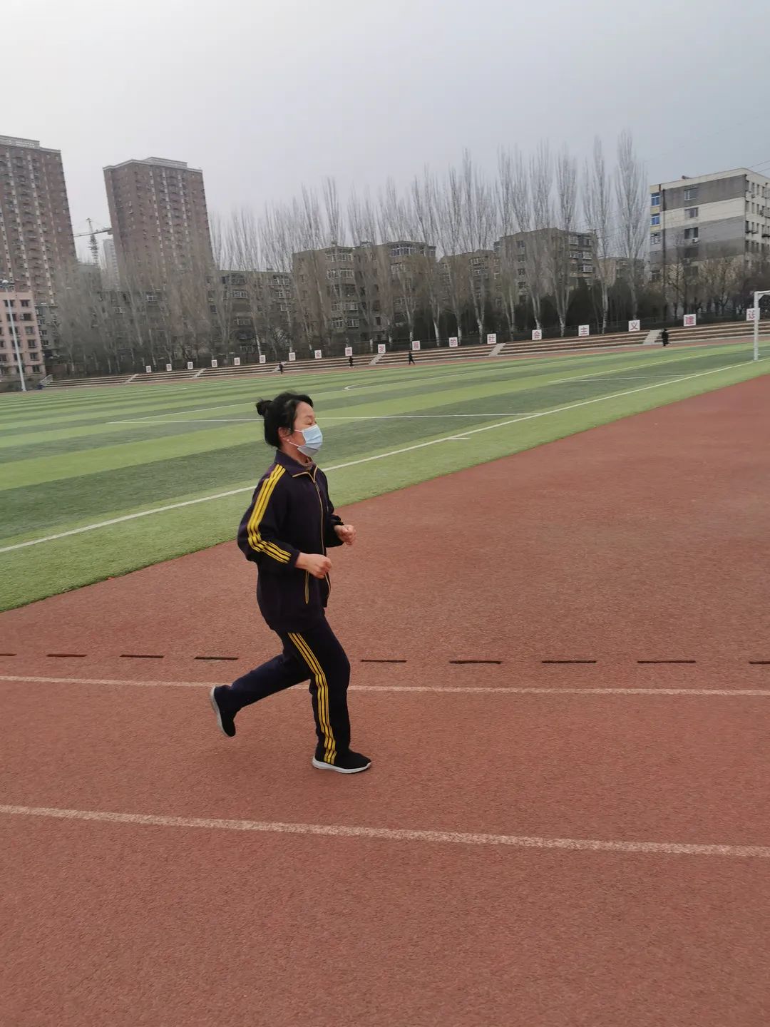 41e82c21203c40a885059a214eb937f1.jpg 41e82c21203c40a885059a214eb937f1.jpg