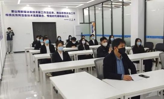 6e232d7b7c09462ebfba7b5dd1990ee1.jpg 6e232d7b7c09462ebfba7b5dd1990ee1.jpg