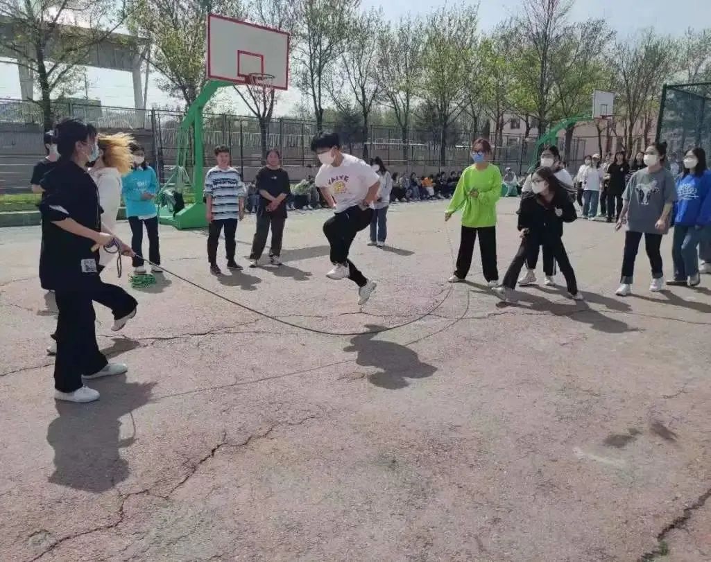 77bb4ee60e1a4eaaa01205154161bbf9.jpg 77bb4ee60e1a4eaaa01205154161bbf9.jpg