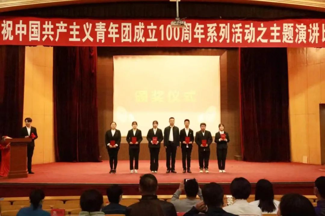 3c1208b47e234906a49a12ba548268f0.jpg 3c1208b47e234906a49a12ba548268f0.jpg