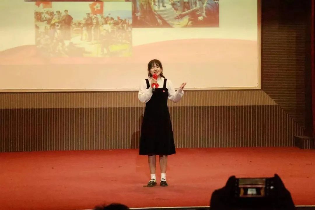 c10c55363624412d985161b4d2c08509.jpg c10c55363624412d985161b4d2c08509.jpg