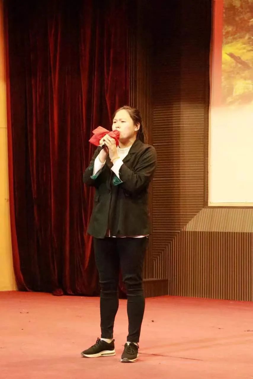 e82db331f77c48aba1aa5774cc51c7c3.jpg e82db331f77c48aba1aa5774cc51c7c3.jpg